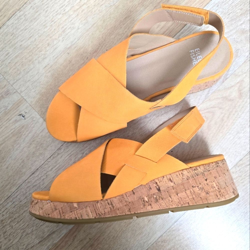 Eileen Fisher Timor Wedge Sandals In Mango Size 10